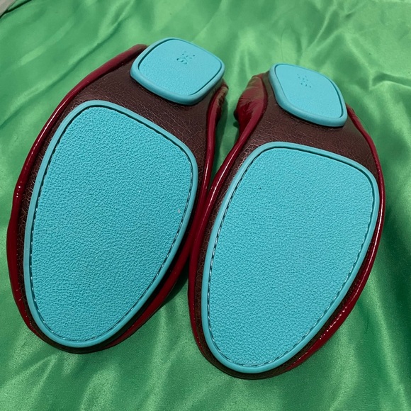 Ruby Red Tieks - Picture 4 of 6
